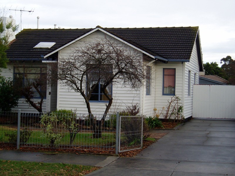 25 Oak Avenue, Doveton VIC 3177