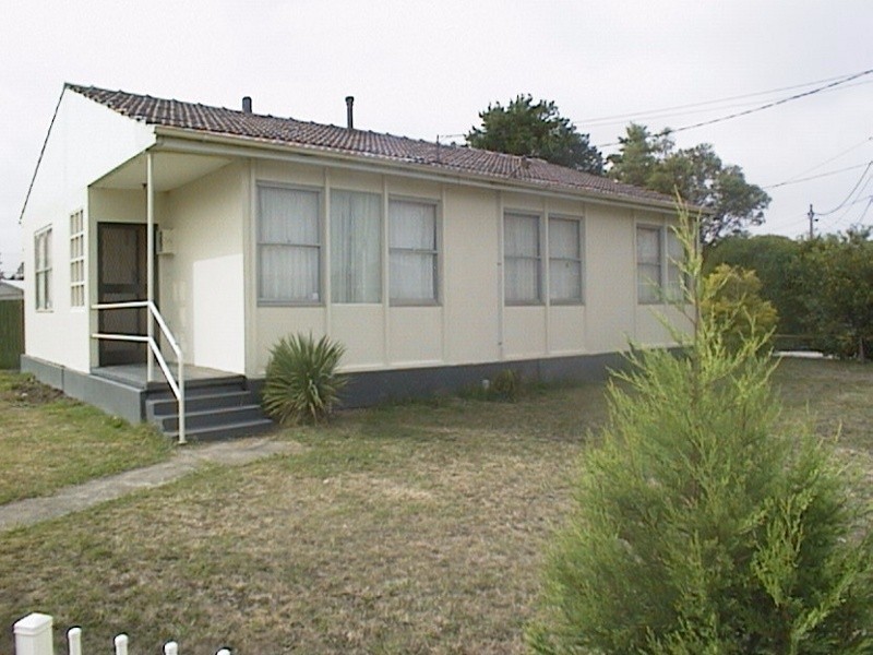 34 Rowan Drive, Doveton VIC 3177