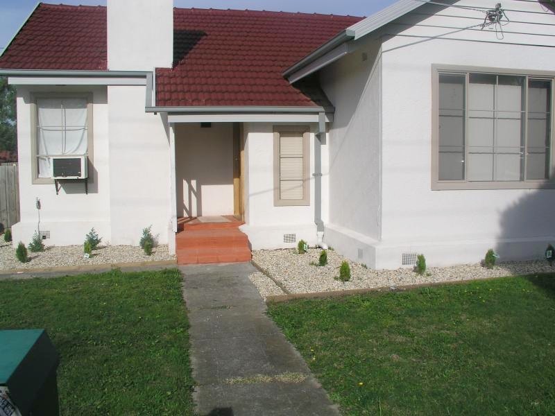 18 David Street, Dandenong VIC 3175