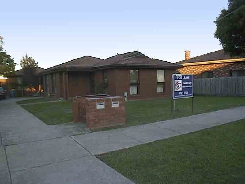 2/1 Rogers street, Dandenong VIC 3175