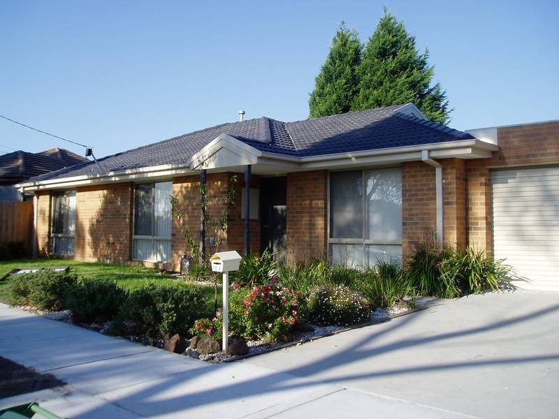 18A McLennan Avenue, Eumemmerring VIC 3177