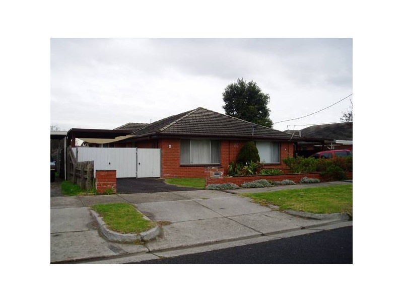 2/6 Third Avenue, Dandenong VIC 3175