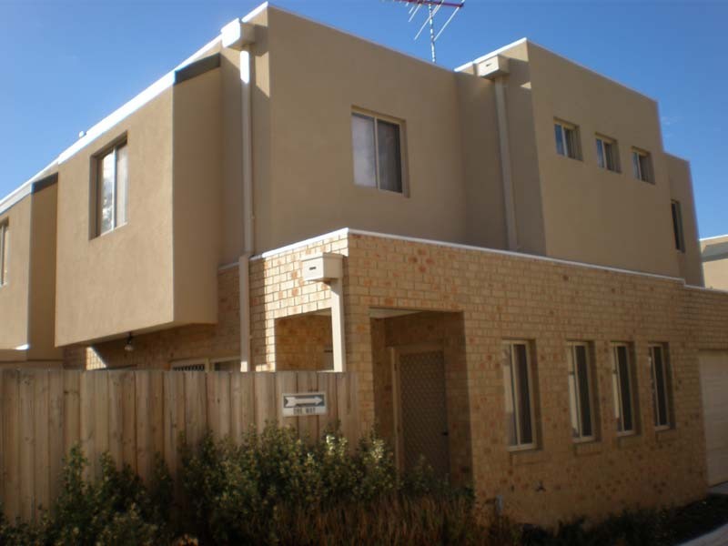 11/109 McFees Road, Dandenong VIC 3175