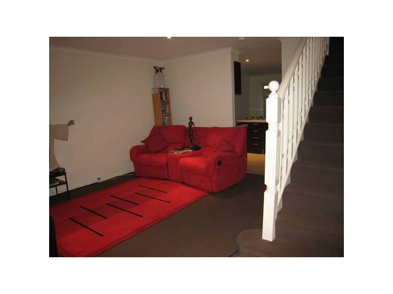 Wilma Avenue, Dandenong VIC 3175