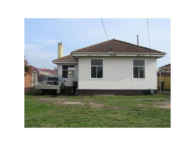 30 James Street, Dandenong VIC 3175