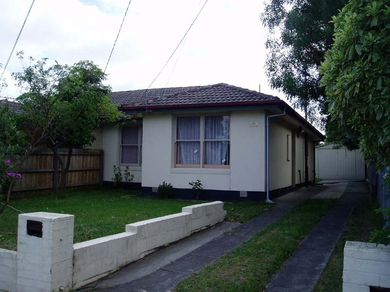 33B Oakwood Avenue, Dandenong North VIC 3175