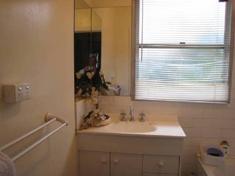 6 Camelia Court, Doveton VIC 3177