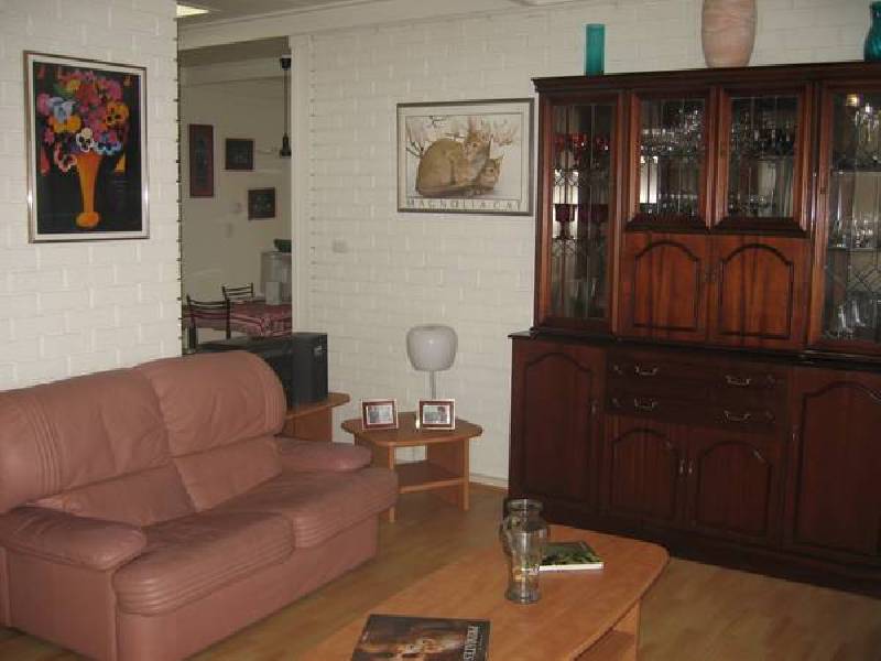 6 Howe Avenue, Dandenong North VIC 3175