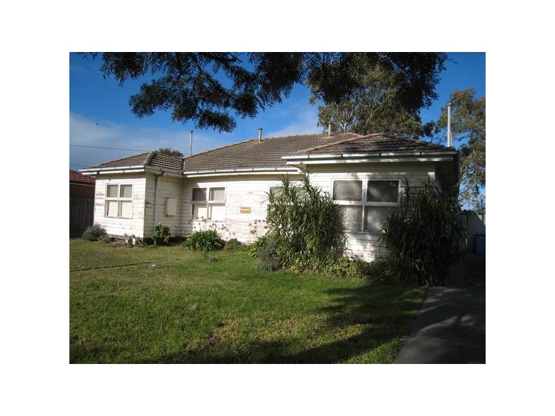 Bruce Street, Dandenong VIC 3175