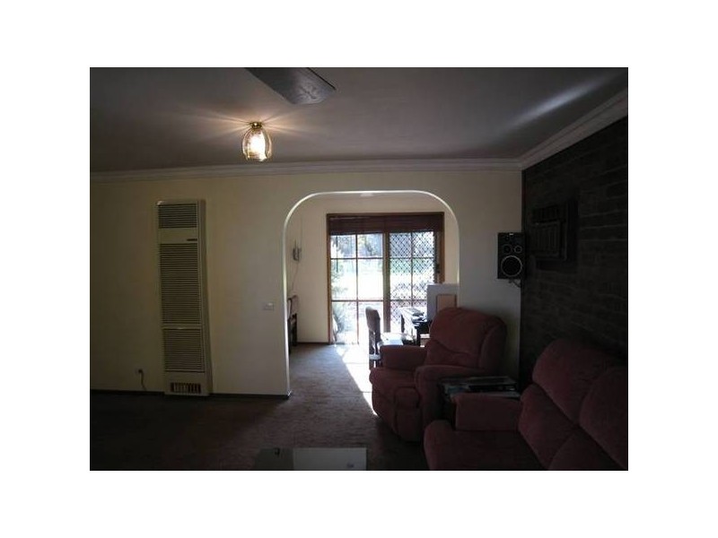 Sarah Place, Hampton Park VIC 3976