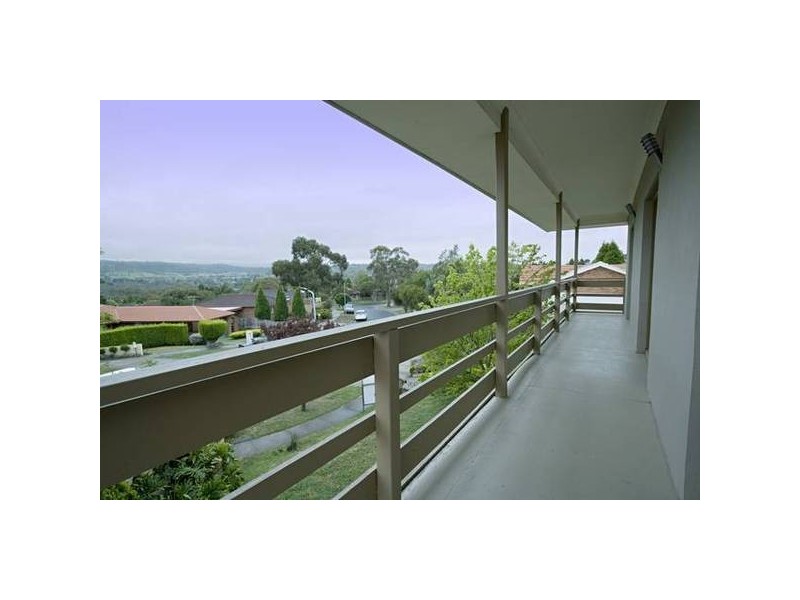 5 Rokewood Court, Endeavour Hills VIC 3802