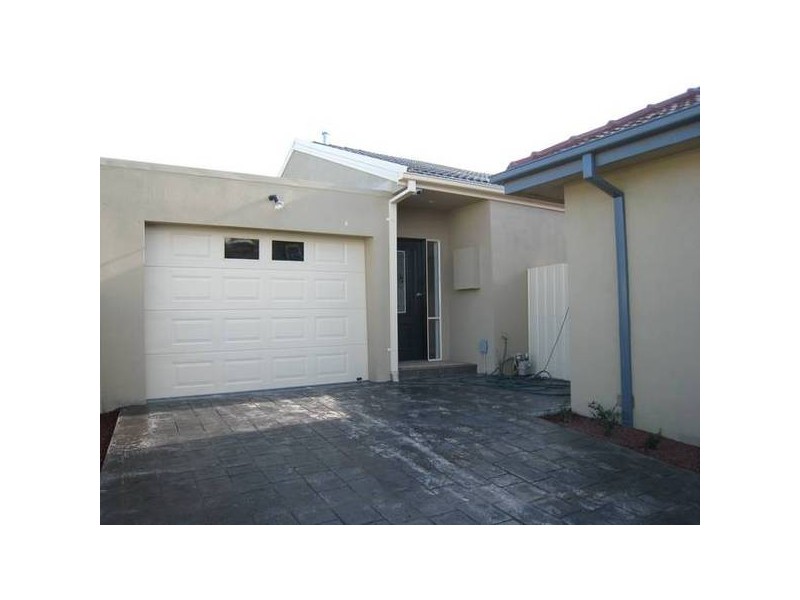 2/46 Barbara Avenue, Dandenong VIC 3175