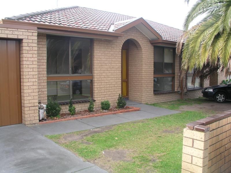 1/25 Hemmings Street, Dandenong VIC 3175