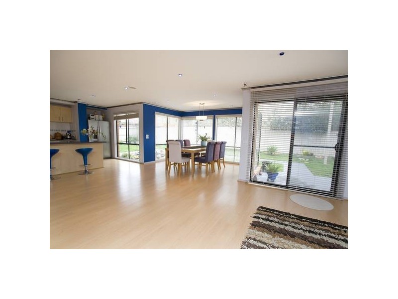 The Quays, Narre Warren South VIC 3805