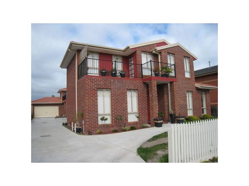 1/67 Hemmings Street, Dandenong VIC 3175