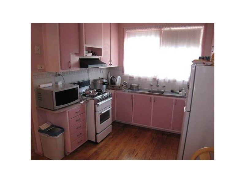 8 Barton Street, Dandenong North VIC 3175