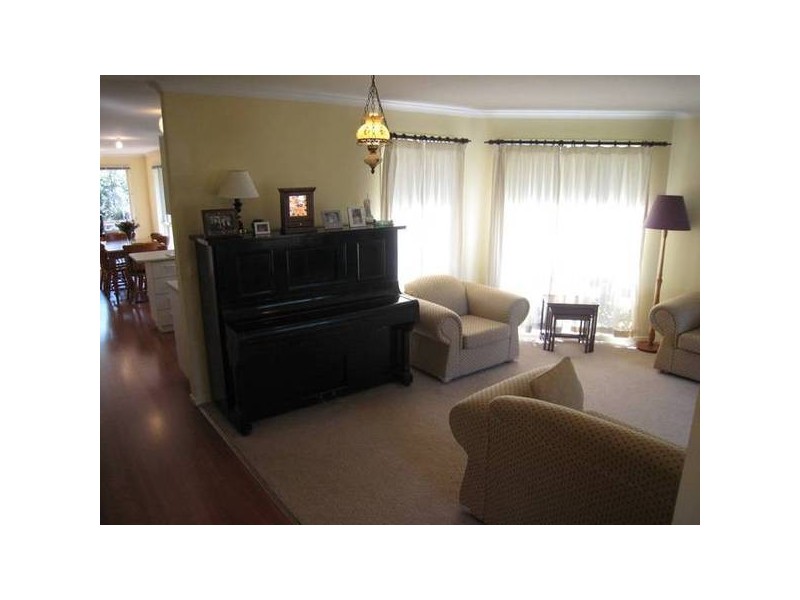 44 Botanical Grove, Doveton VIC 3177