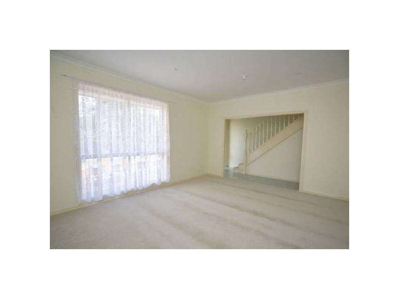 1/13 Dunvegan Crescent, Dandenong VIC 3175