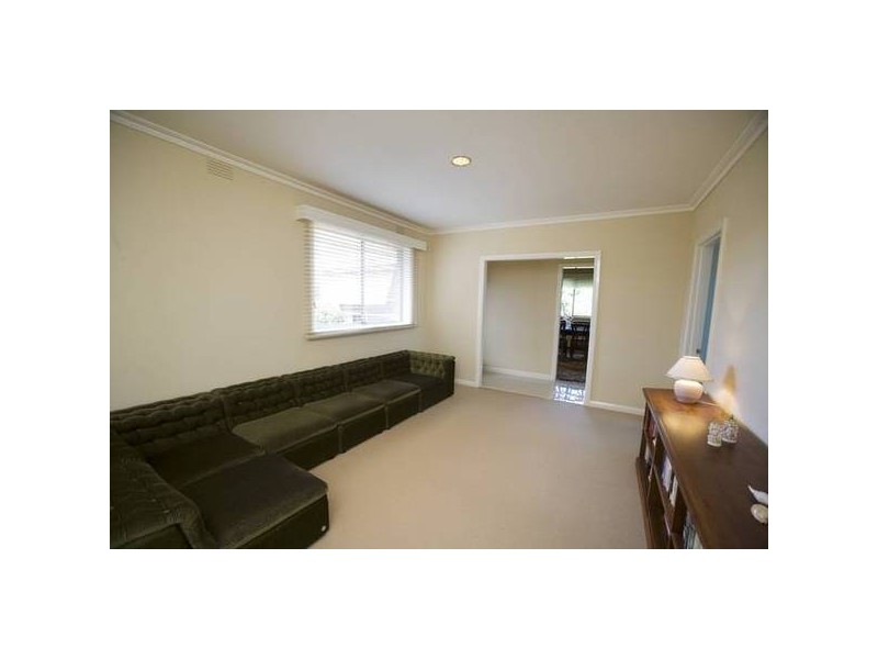 21 Sherwood Crescnt, Dandenong North VIC 3175