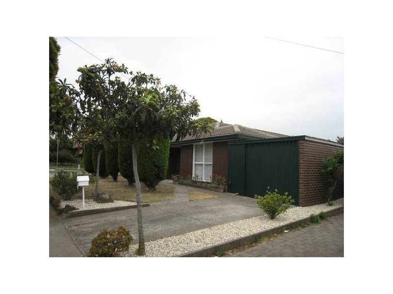1/19 Apex Street, Dandenong North VIC 3175