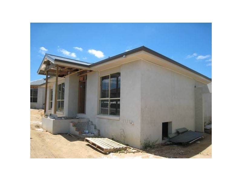 2, 3 & 4/35 French Street, Noble Park VIC 3174