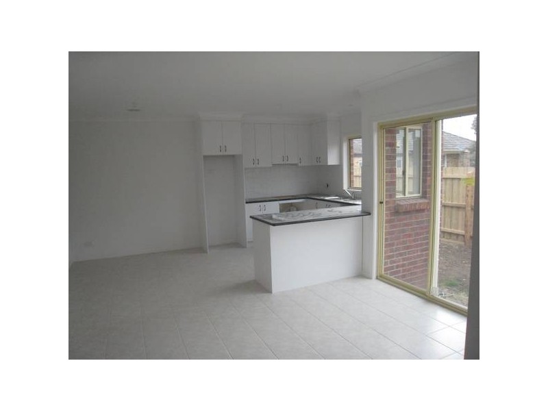 2 & 3/15 Vizard Street, Dandenong VIC 3175