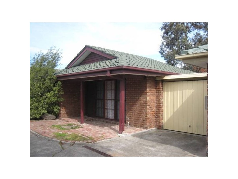 2/39 Hammond Road, Dandenong VIC 3175