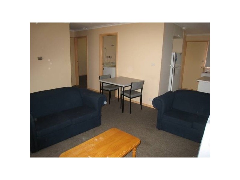 2/39 Hammond Road, Dandenong VIC 3175