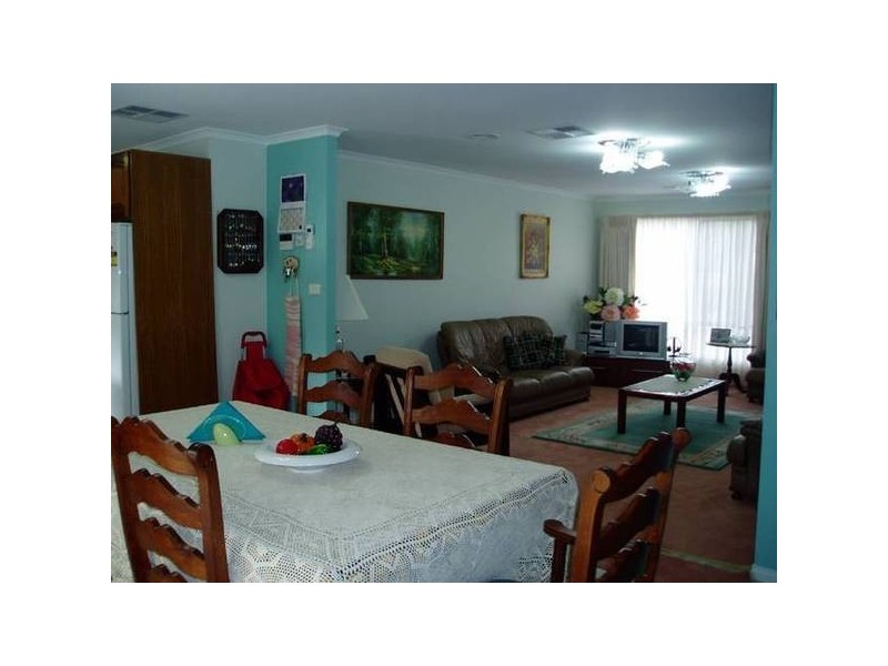 2/65 David Street, Dandenong VIC 3175