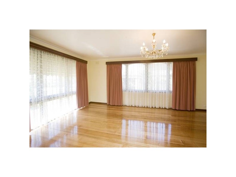 48 Aberdeen Drive, Dandenong North VIC 3175