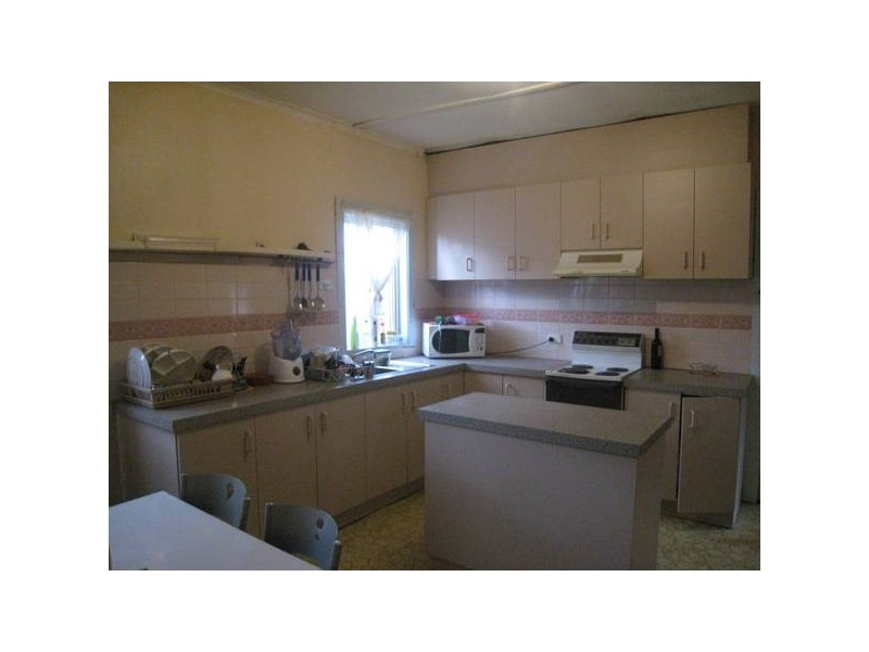 5 Purdy Avenue, Dandenong VIC 3175