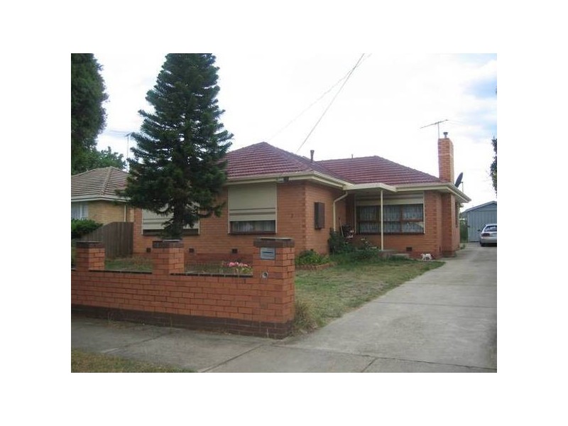 7 Maurice Street, Dandenong VIC 3175