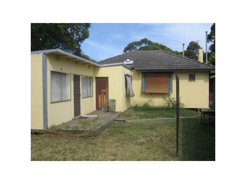 3 Ficifolia Drive, Doveton VIC 3177