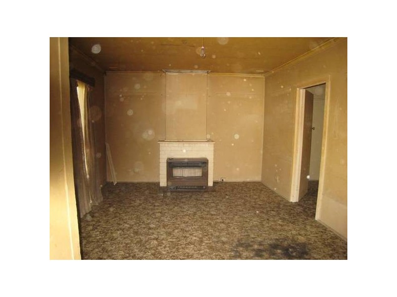 15 Tristania Street, Doveton VIC 3177