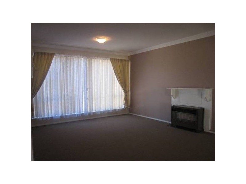 24 Liquidamber Street, Doveton VIC 3177