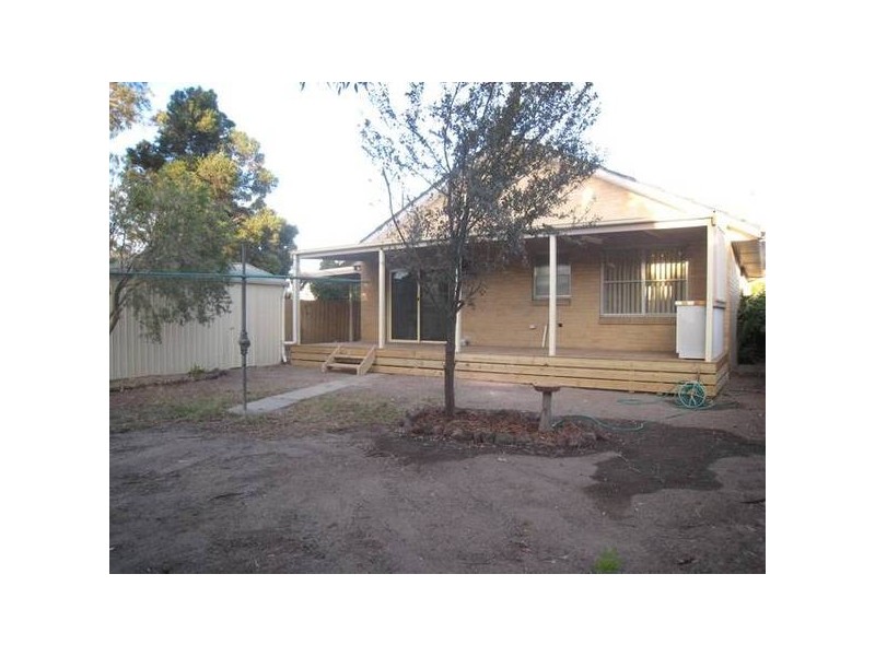 24 Liquidamber Street, Doveton VIC 3177