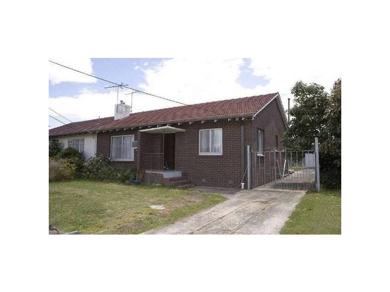 27 Fugosia Street, Doveton VIC 3177