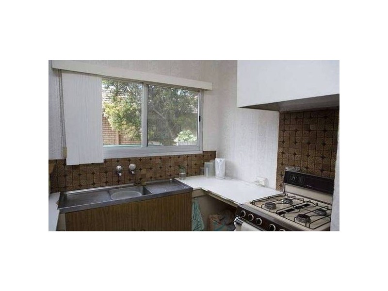 27 Fugosia Street, Doveton VIC 3177