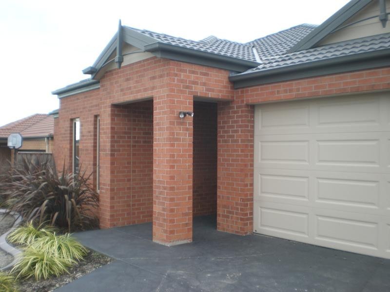 23 Saul Avenue, Berwick VIC 3806