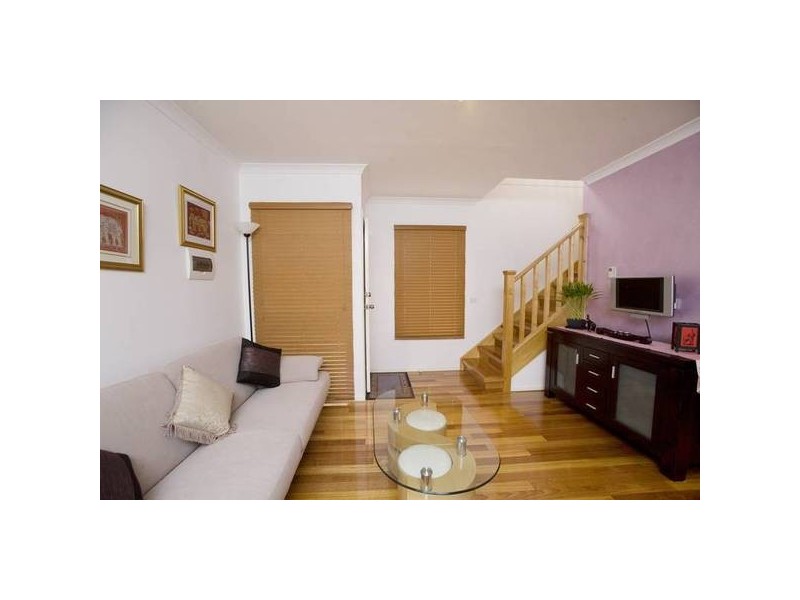 8/109-111 McFees Road, Dandenong North VIC 3175