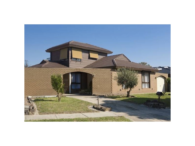 96 Rawdon Hill Drive, Dandenong North VIC 3175