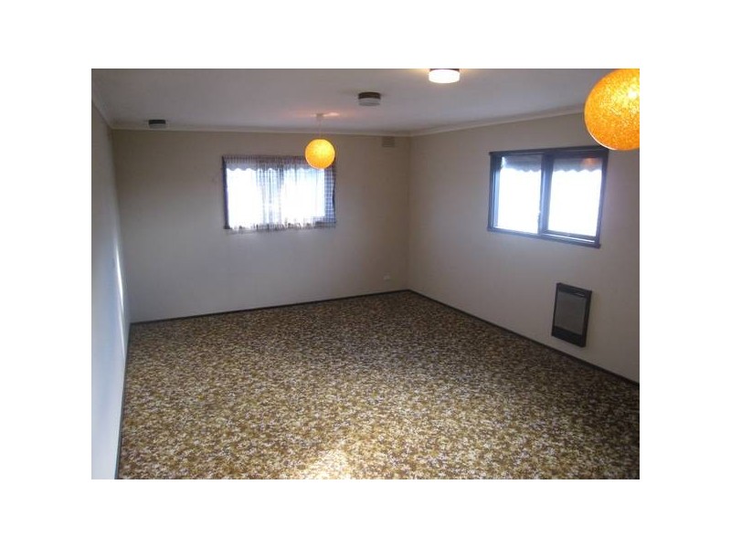 96 Rawdon Hill Drive, Dandenong North VIC 3175