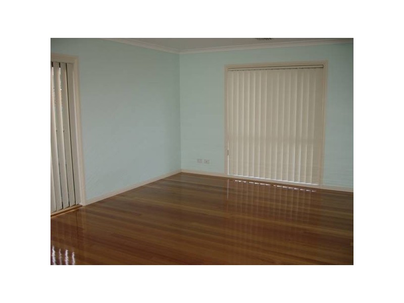 2/4 Easterleigh Court, Dandenong VIC 3175