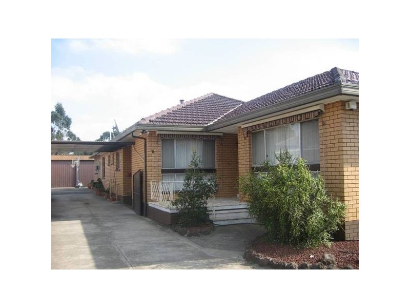 8 Adelaide Street, Dandenong VIC 3175