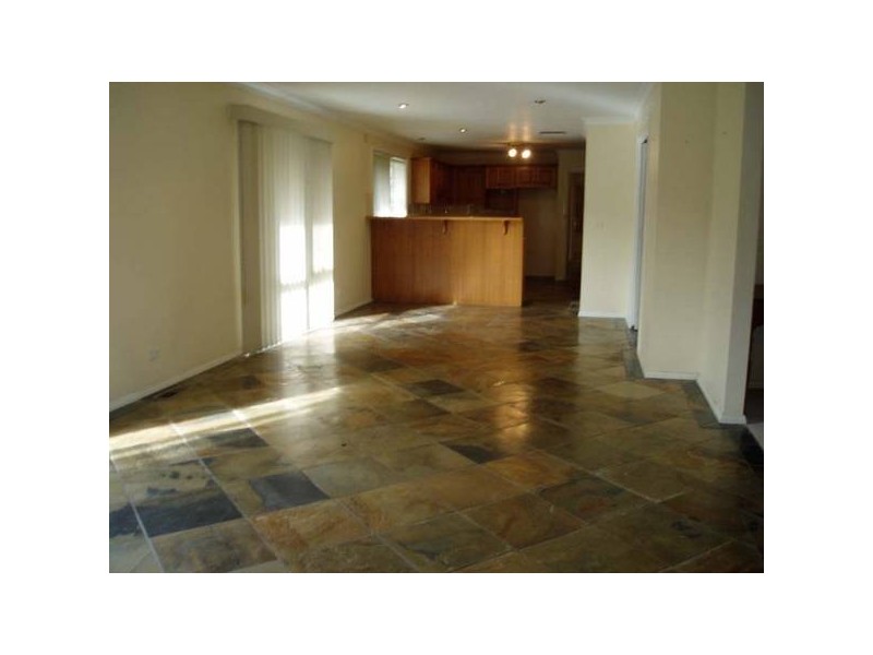 5 Murray Road, Dandenong North VIC 3175