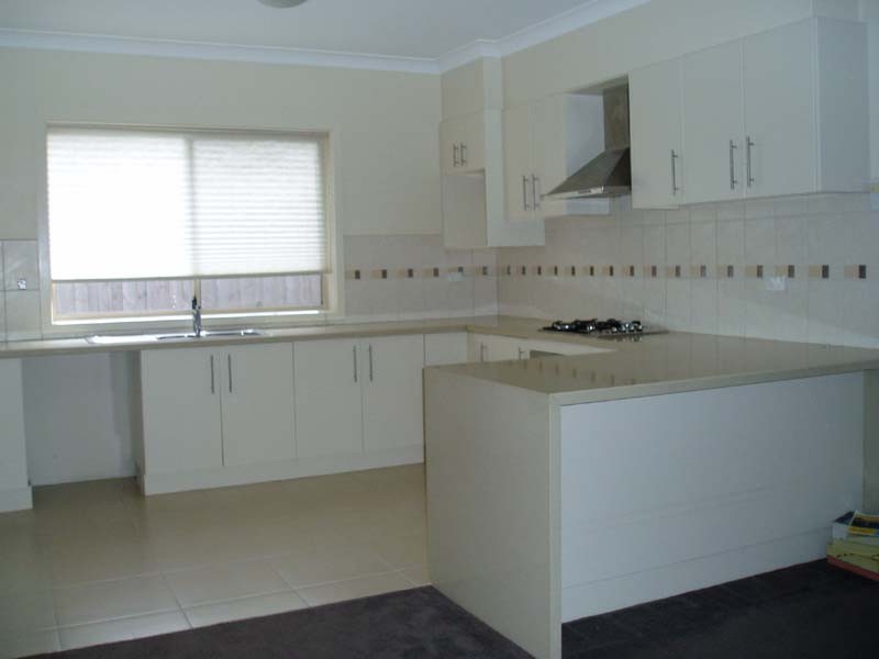 3/20 Admirala Avenue, Dandenong VIC 3175