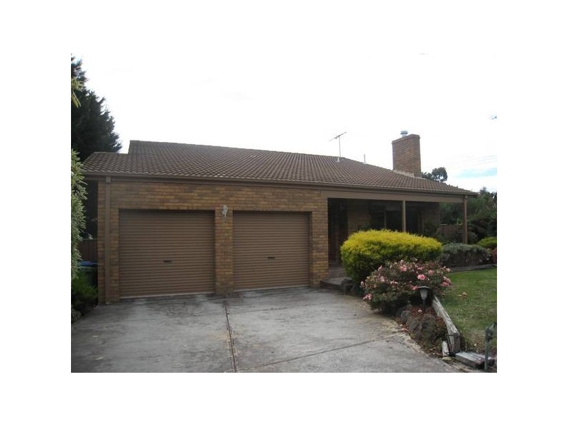 3 Antrim Close, Endeavour Hills VIC 3802