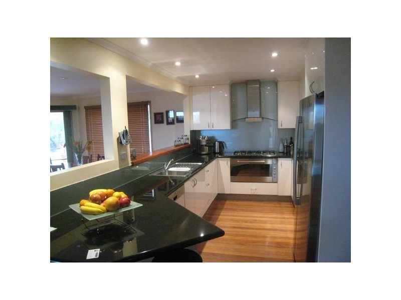 3 Antrim Close, Endeavour Hills VIC 3802