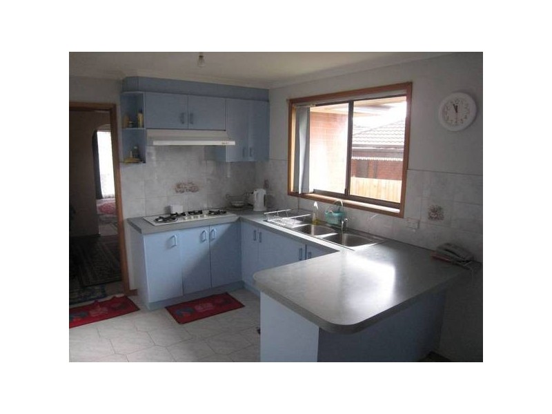 96 Saffron Drive, Narre Warren VIC 3805