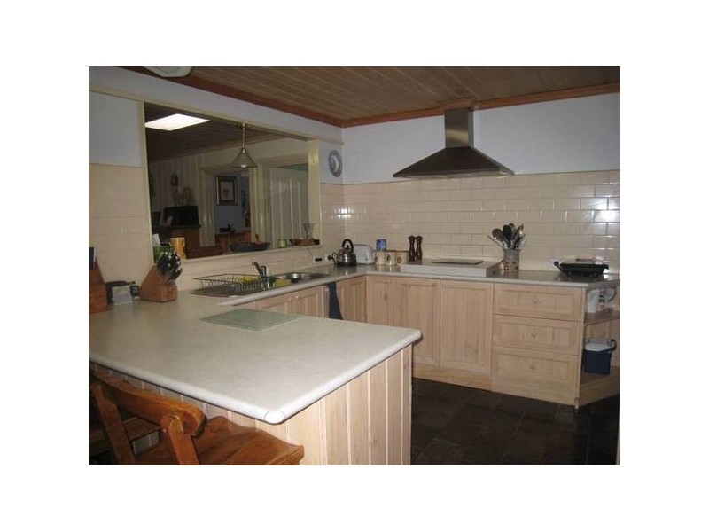 9 Patterson Court, Endeavour Hills VIC 3802